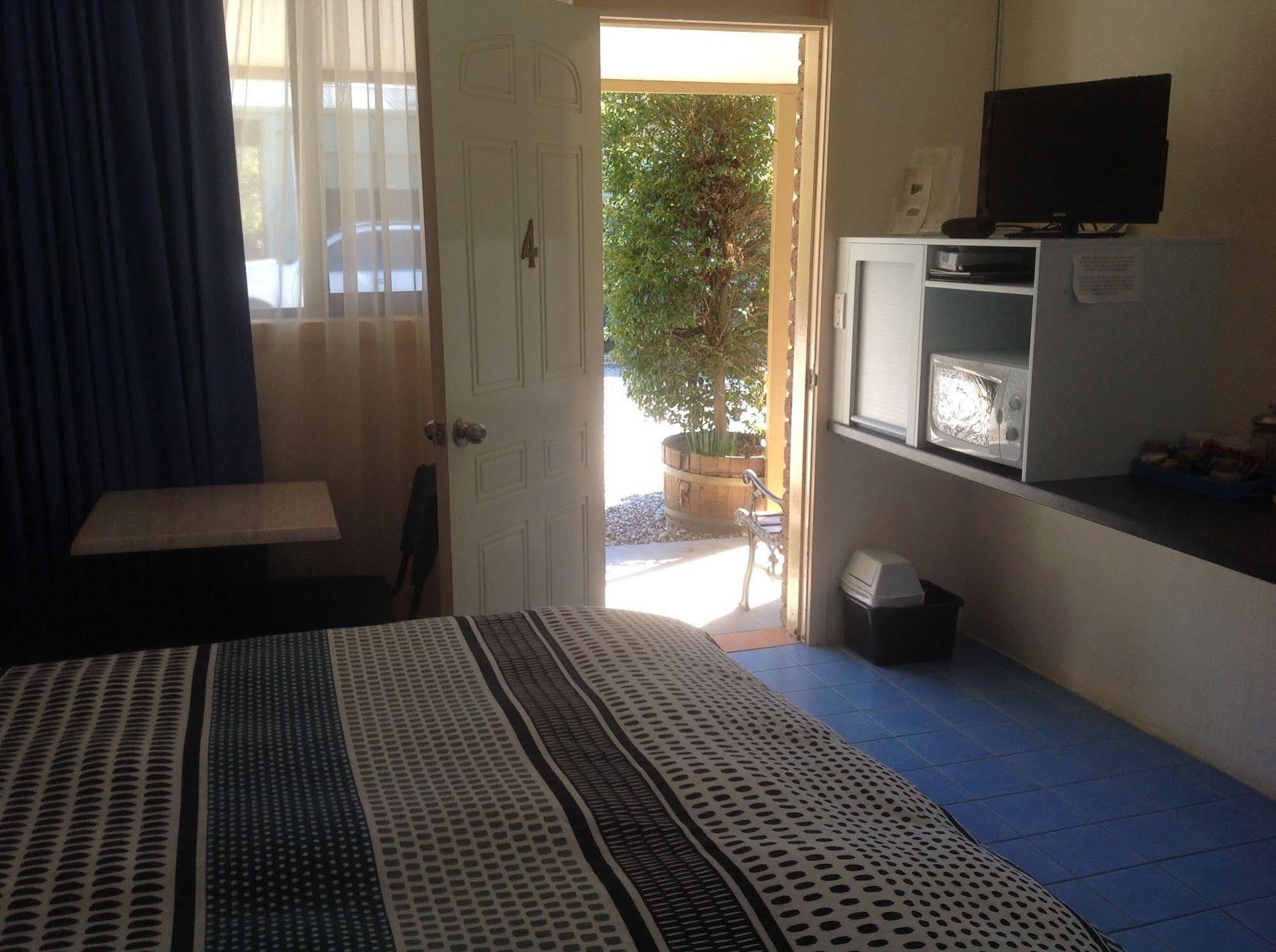 Bogong Moth Motel Mount Beauty Bagian luar foto